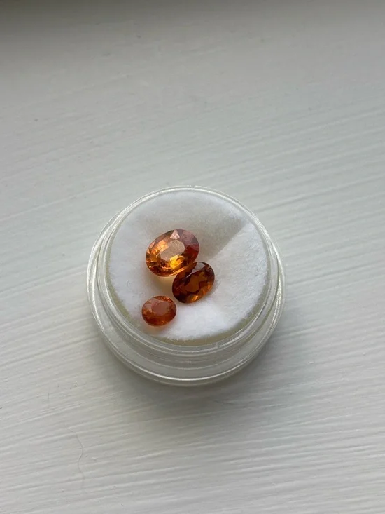 Set of 3 Orange Garnet Gemstones – Oval Faceted Hessonite Garnet Lot Warm Tones - Picture 3 of 15